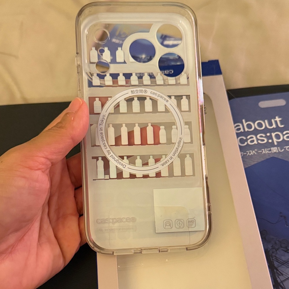Cas:pace iPhone 17pro mag safe Vending Machine iPhone Case - Picture 4 of 5